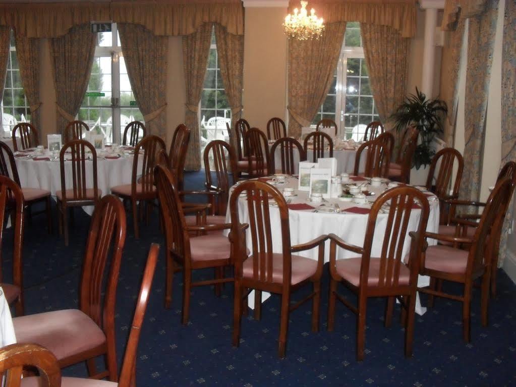 Manor Parc Hotel Кардифф Экстерьер фото